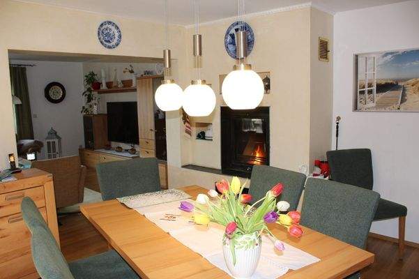 Esszimmer  mit Kamin