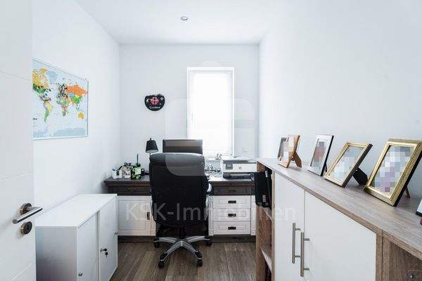 Büro Obergeschoss Nebenhaus