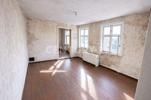 Raum Dachgeschoss Links R2