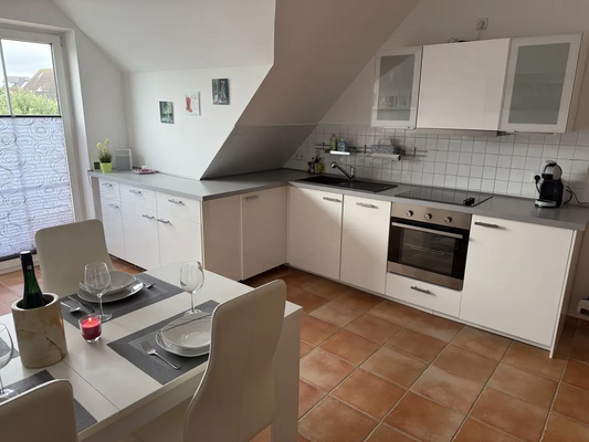 4da4b821-0d4e-4b57-834a-0e683c47c65a-1925075102