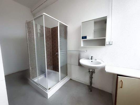 a8020bc3-9ca1-498a-b7c2-caf8160f2e6b