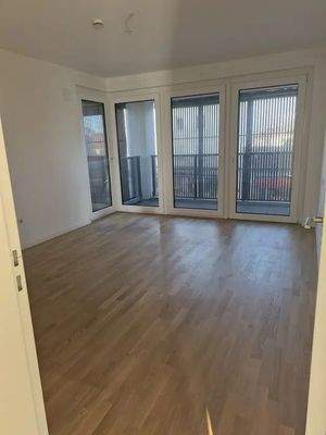 Beispielfoto Schlafzimmer mit Loggia.jpg