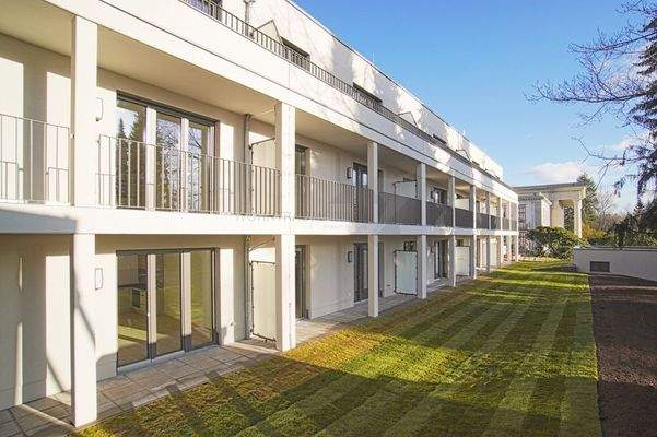 Außenansicht Balkone und Terrassen