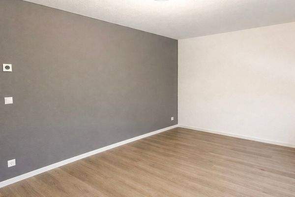 großzügiges Schlafzimmer