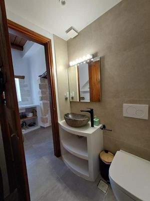 Kreta, Aspro: 3 Villen mit traditionellen Steinelementen und Bergblick zu verkaufen