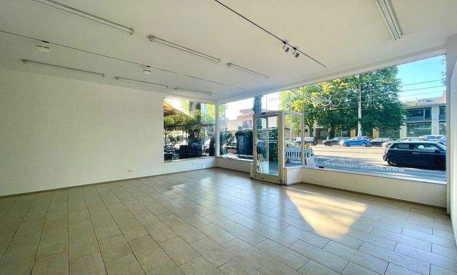 Verkaufsraum-Ausstellung