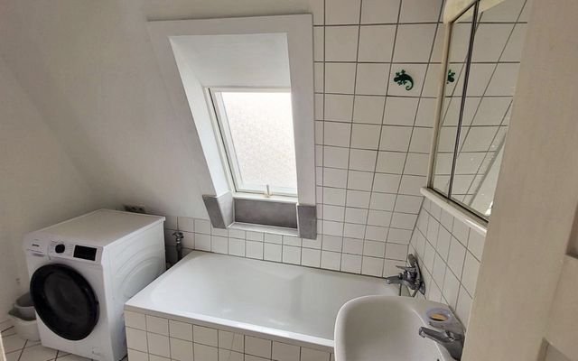 WG Zimmer stuttgart ost möbliert Zeitwohnen urbanbnb 4.jpeg