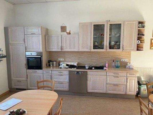 Küchenbereich im Aufenthaltsraum