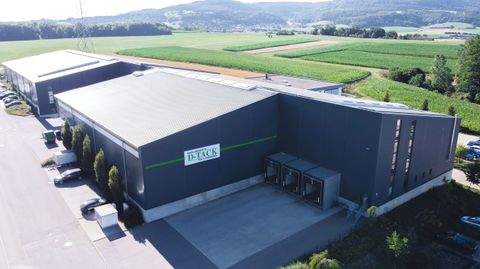 Hüttlingen Halle, Hüttlingen Hallenfläche