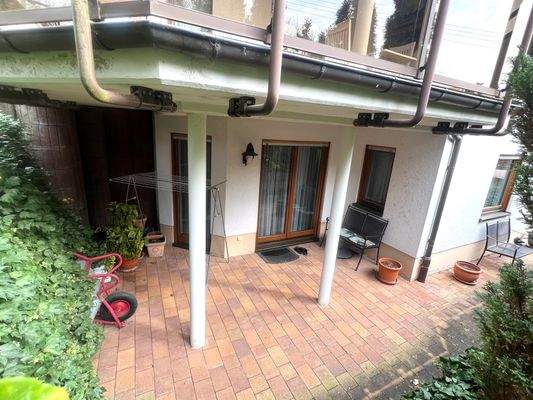 Überdachter Freisitz UG