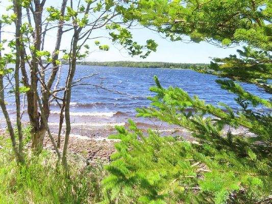 Cape Breton - Wunderschönes See-Ufer-Areal mit 7,7