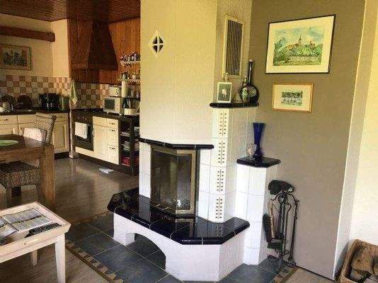 offene Küche mit Kamin