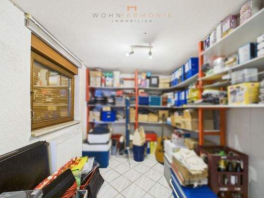 Abstell/Ankleidezimmer