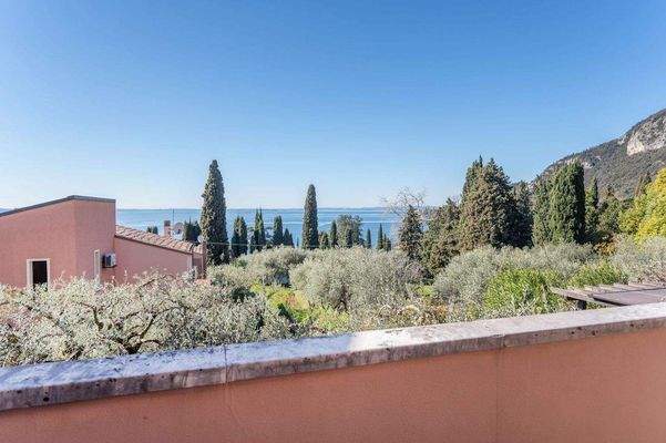 Tecnocasa Garda 009.jpg