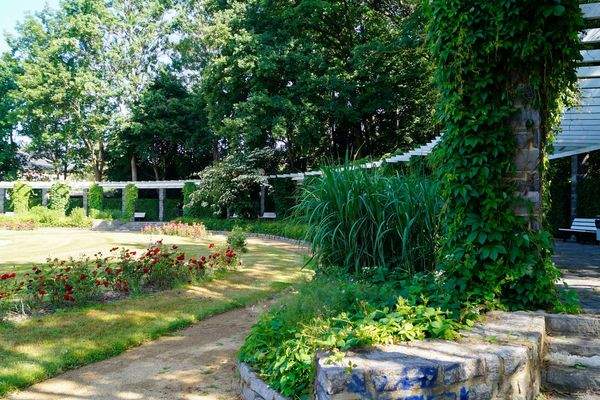 Parkanlagen laden ein zum Entspannen