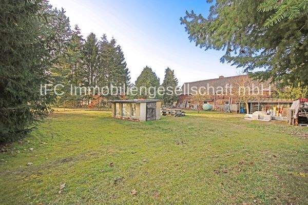 Blick auf das Grundstück