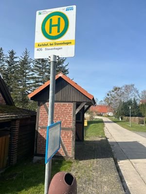 Rufbushaltestelle/Schulbus