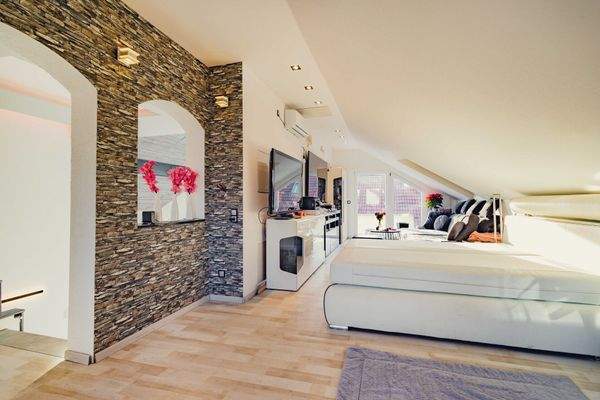 Zimmer mit Klima im DG