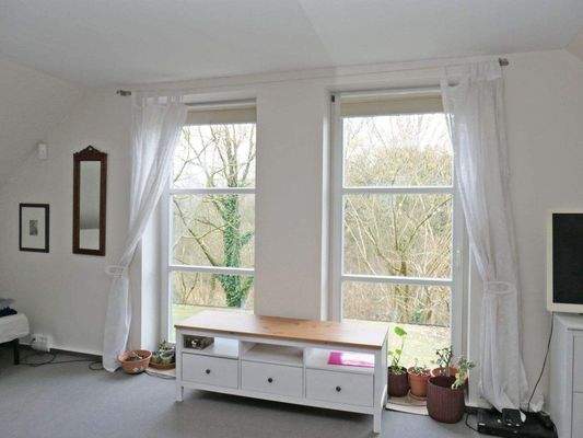 Schlafzimmer mit Balkon