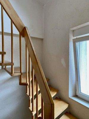 Der Treppenaufgang im Haus