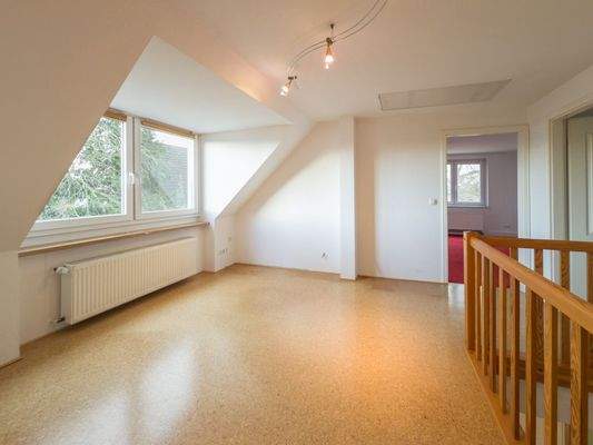 Arbeitsbereich Dachgeschoss