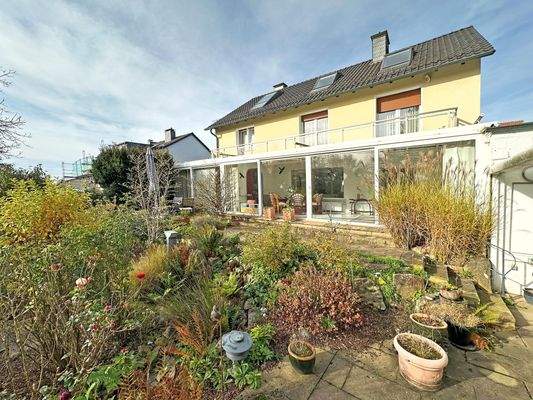 Imposante Rückfront