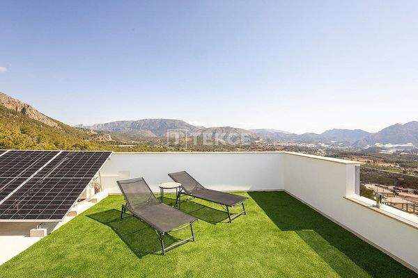 Luxurious Detached Villas with Pool in Polop Costa Blanca