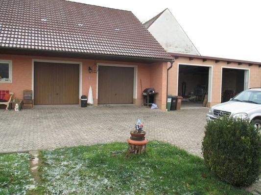 Halle +Garage mit 3,20 Hohe Toren.JPG