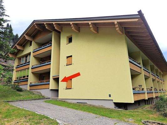 Haupteingang zum Wohnhaus.jpg