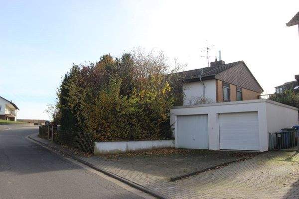 Straßenansicht Nordseite