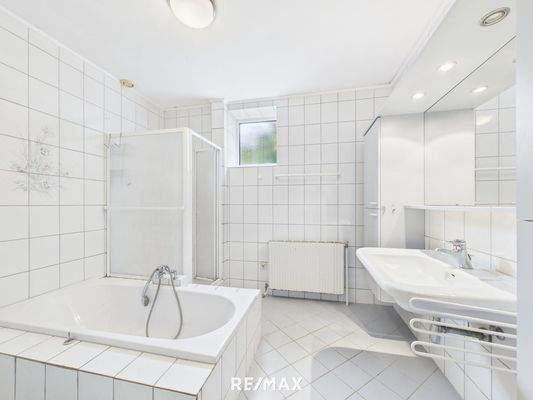 Wohnhaus/Anlage Neusiedl/See, Bad