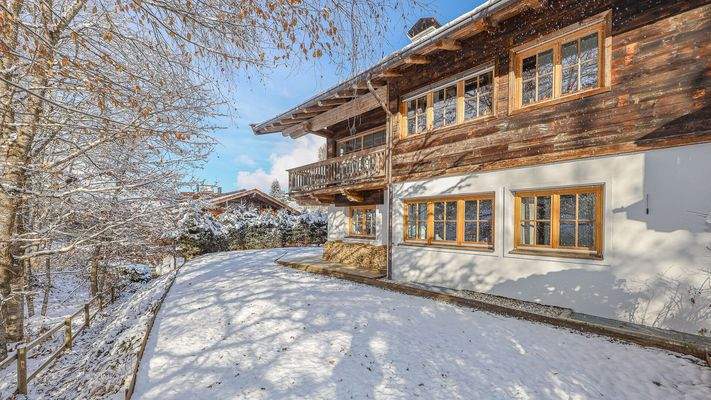 KITZIMMO-Exklusive Gartenwohnung in Top-Ruhelage auf der Bichlalm - Immobilien Kitzbühel.