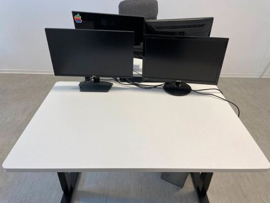 Fixdesk / Schreibtischplatz