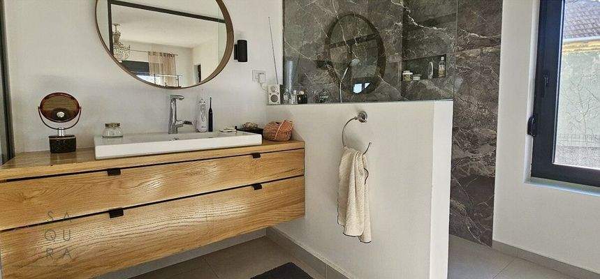 1dabebbb-f8d4-45a2-b375-10604f0344b7