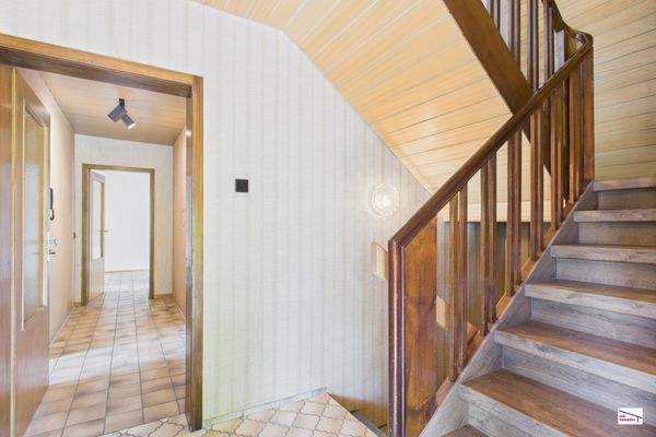 Treppenhaus Auf-/Abgang EG