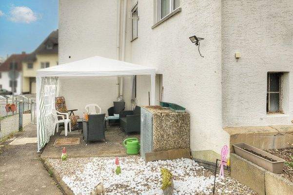 Sitzplatz Wohnung EG