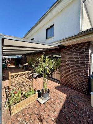 Überdachte Terrasse in Süd-/Westrichtung