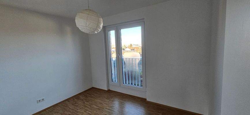 Schlafzimmer hinten                                     1 (1).jpg