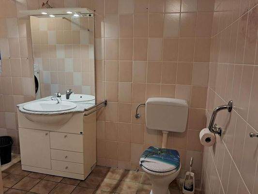 Badezimmer im Souterrain