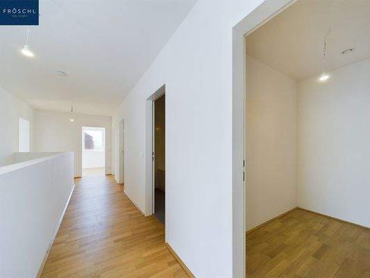 Anischt Flur u. Schrankraum