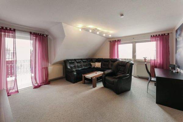 Wohnzimmer DG