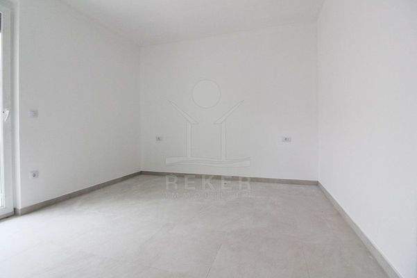 Die hochwertigen Bodenbeläge sind bereits verlegt