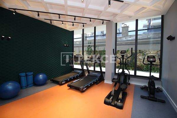 Chic Apartments in a Complex with Pool Close to Amenities in Alanya