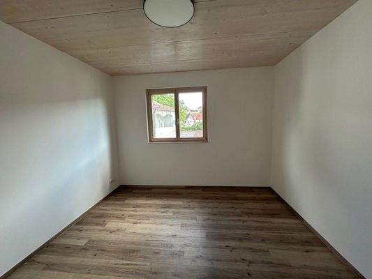 OG Apartment Schlafzimmer