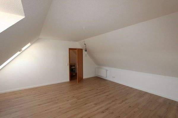 Zimmer im Spitzboden