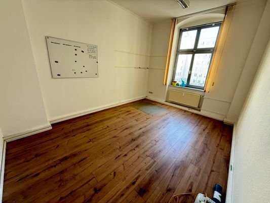 Büro 3