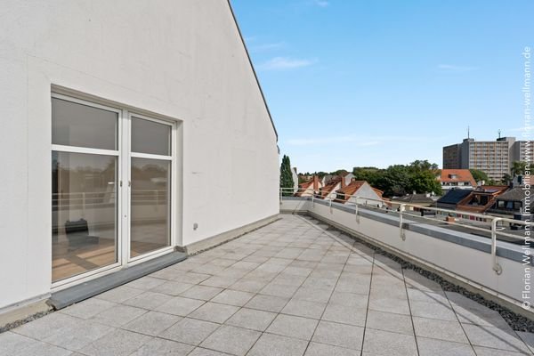 Atemberaubende Dachterrasse (40,37m² Grundfläche) mit ganztägig Sonne und ...