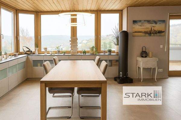 Essbereich mit Fensterfront.jpg