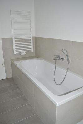 Beispiel Badezimmer mit Wanne