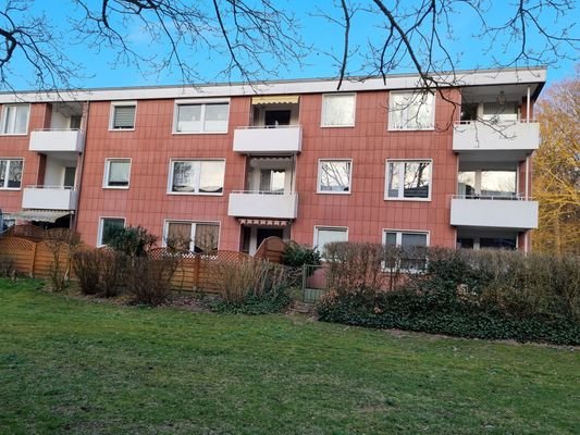 Hausansicht Garten